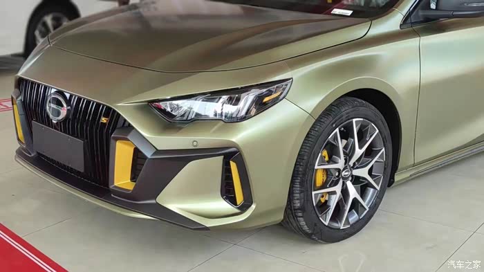 影豹这个哑光绿也太好看了