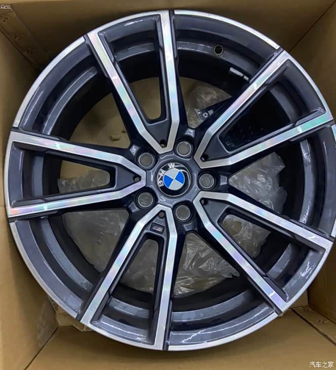 【图】出一套325lim运动轮毂_宝马3系论坛_汽车之家论坛