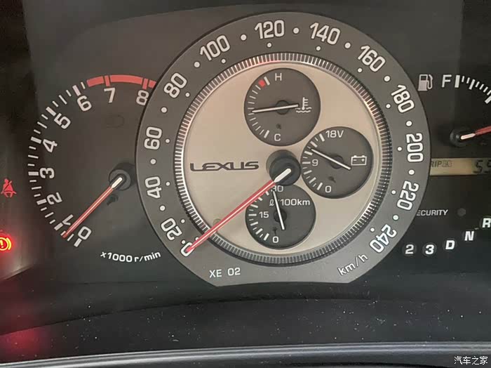 经典凌志is200