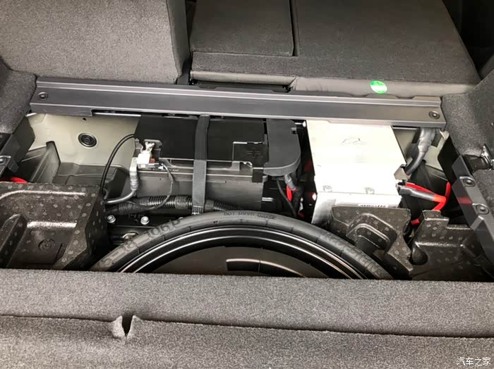 关于奥迪q5l12v锂电池