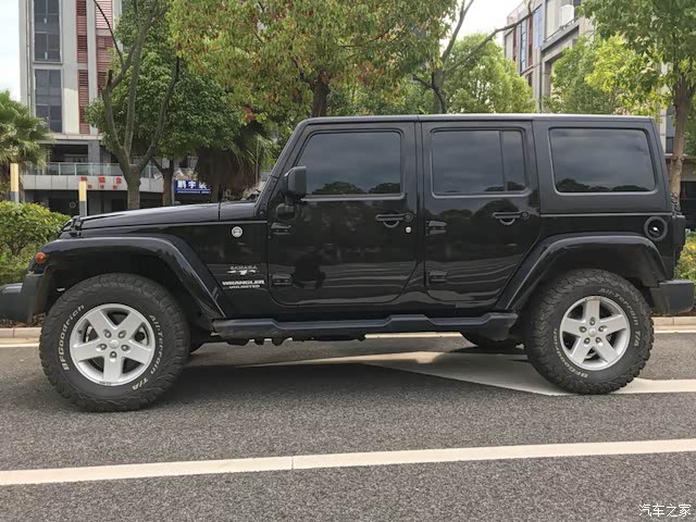 出柴油牧马人2.8t四门