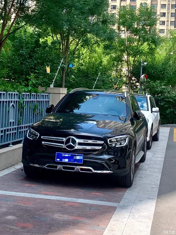 glc260l动感改款2有没有改成这样的好看吗