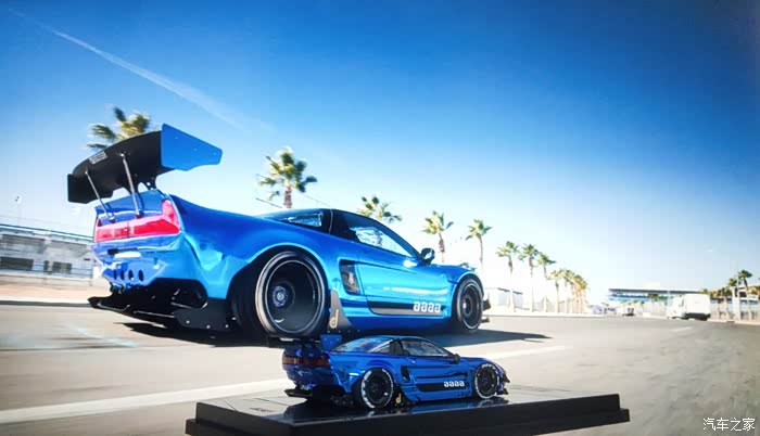 暑假show超靓的火箭兔nsx这个小车能闪瞎双眼