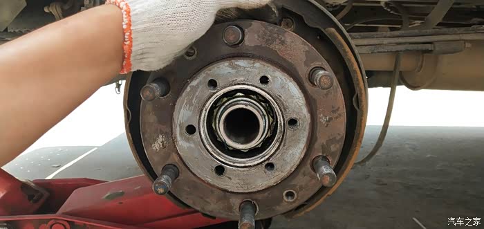 【图】后轮轴承怎么拆_经典全顺论坛_汽车之家论坛