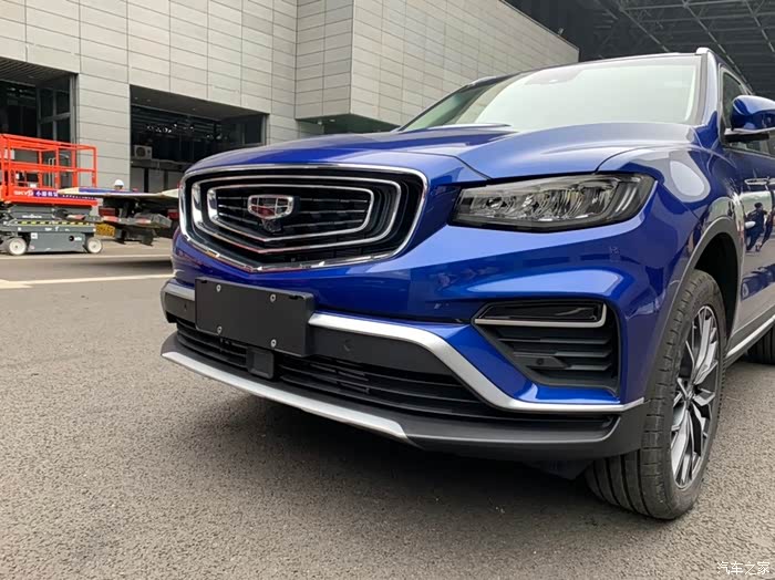 吉利博越pro 这个吉利蓝真的不错