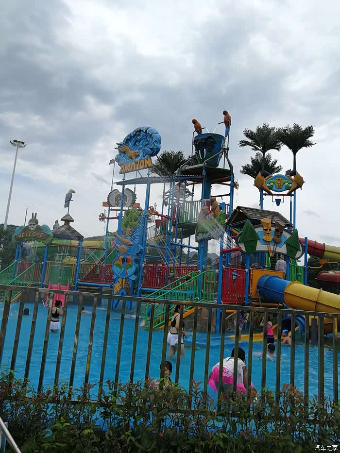 游记无水不夏天驾着帝豪gl同游幸福谷水上乐园