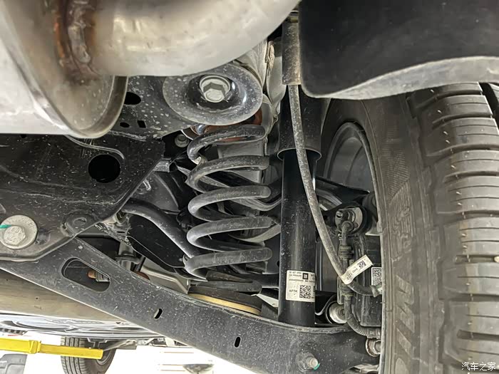 看看xt5的底盘画面令人舒适