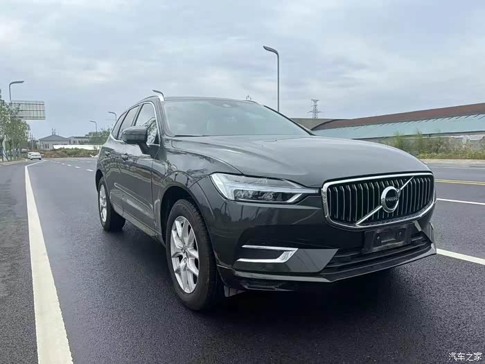19款沃尔沃xc60t5四驱智逸版