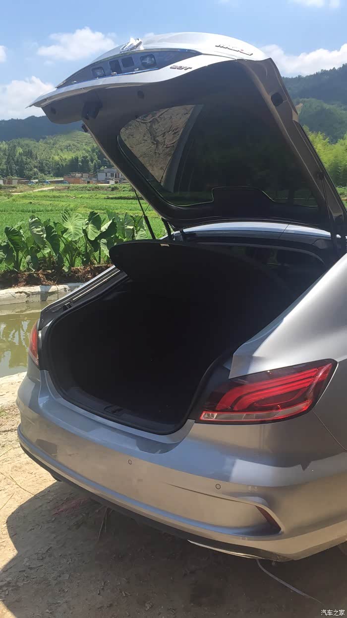 【图】名爵6掀背式后备箱_名爵6/名爵6新能源论坛_汽车之家论坛
