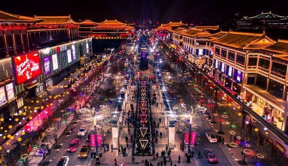 大唐不夜城以盛唐文化为背景西安唐文化展示和体验的首选之地