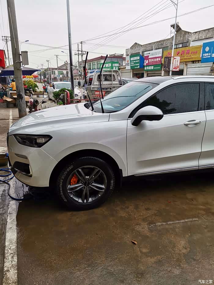 【图】躁动的青春----我家大白改装路(卡钳改色)_哈弗f5论坛_汽车之家