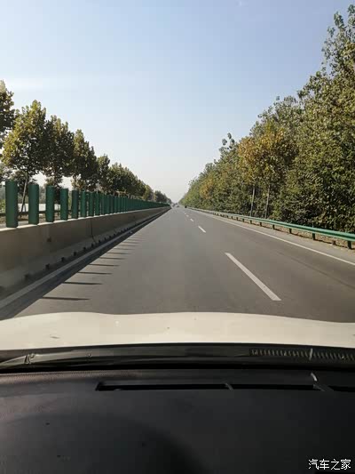 本人只要有时间绝不上高速,位于洪湖市的s329省道,江汉平原就是牛