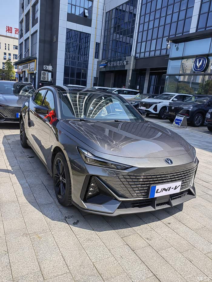 【图】如此炫酷的长安univ,一定很贵吗?_长安uni-v论坛_汽车之家论坛