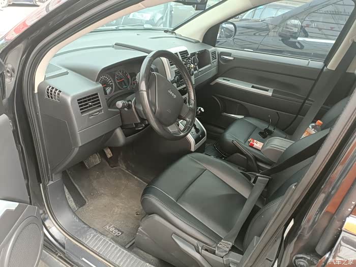 08年吉普指南者