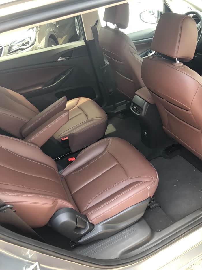 【图】gl6试驾,在车型林立的世界中找到你!_别克gl6论坛_汽车之家论坛