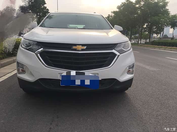 白色探界者提车作业