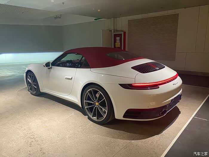 【图】北京出个992白红敞篷_保时捷911论坛_汽车之家论坛