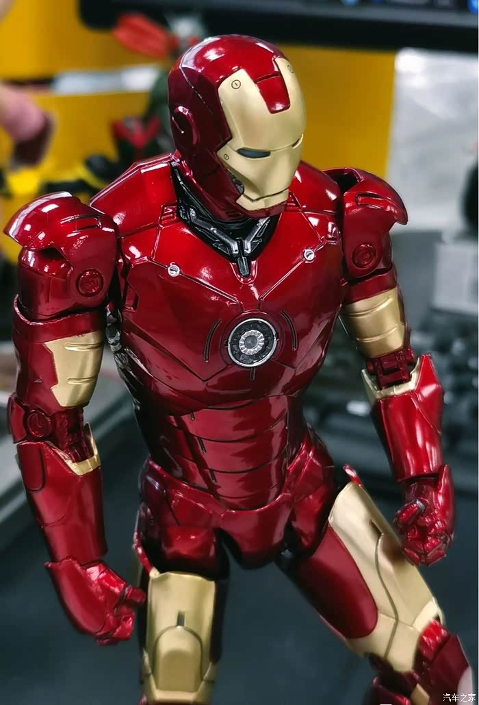 再来新买的国产正版之光中动玩具的mk3,只要100元,哈哈爱