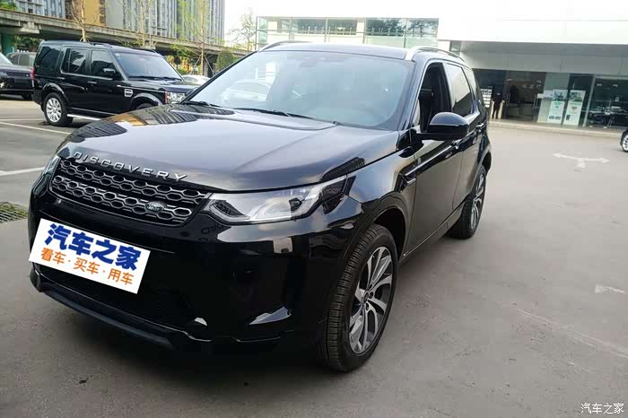 路虎发现运动版到店看车试驾豪华suv的越野强者