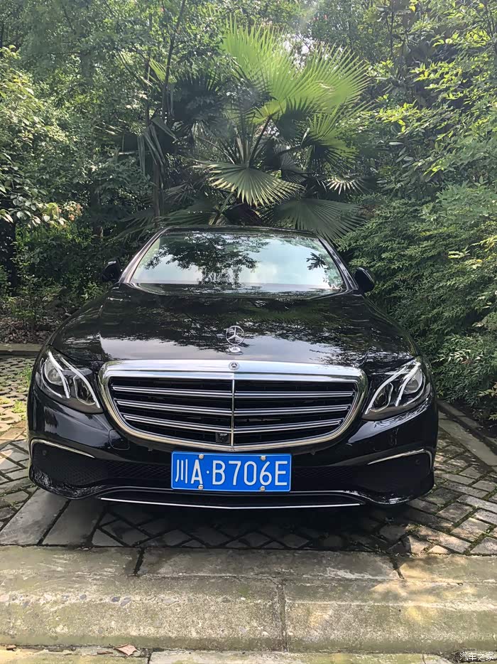 老款e300,8000公里认证车主.