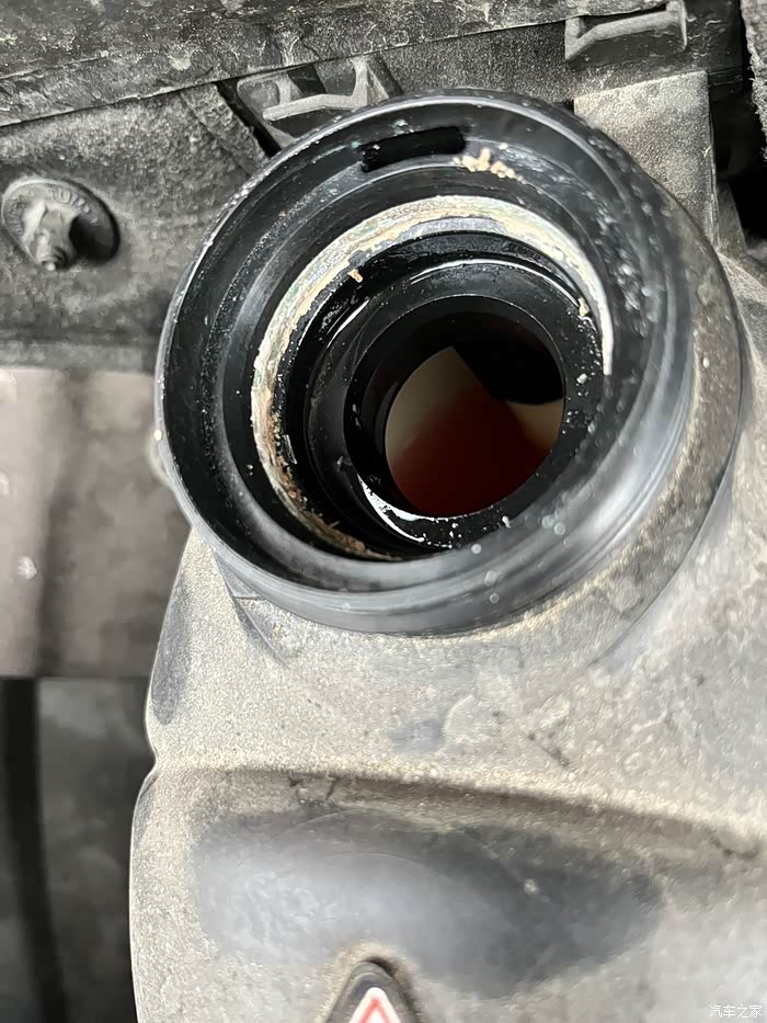 260冷却剂刻度尺在哪