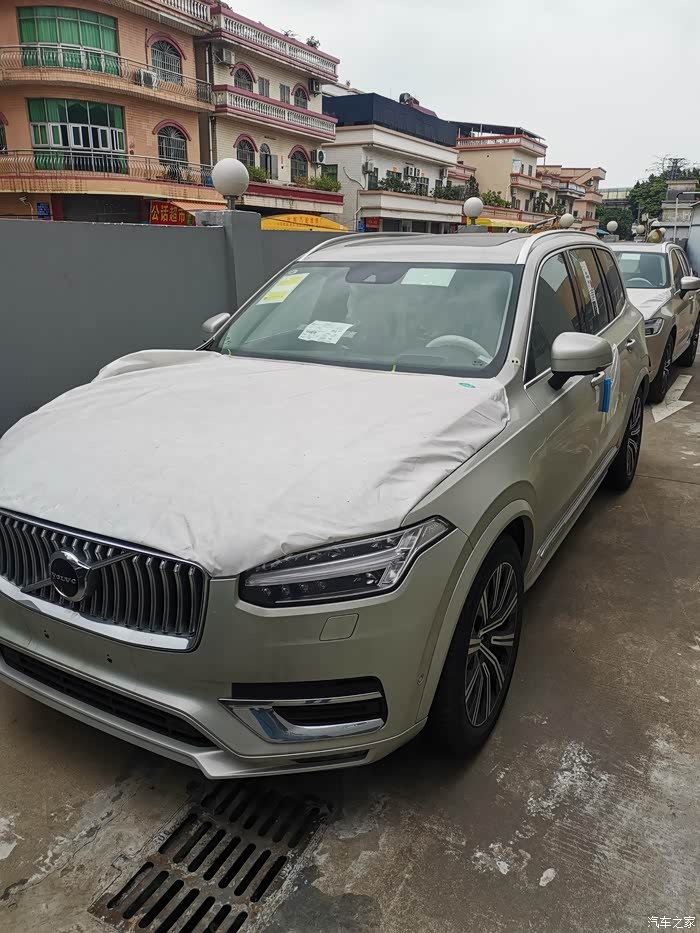 20款沃尔沃xc90白桦银