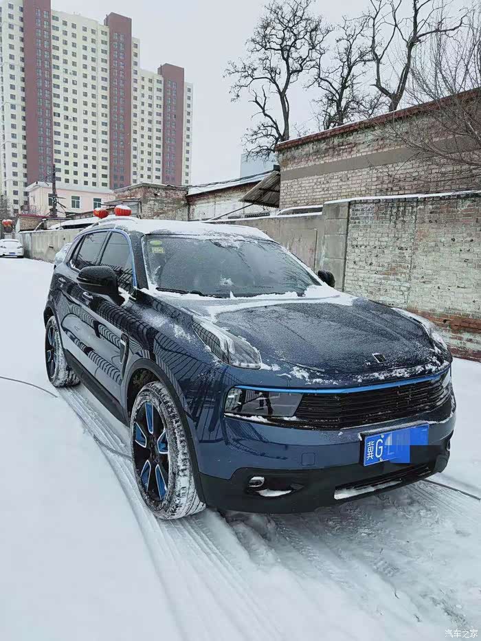 张家口领克01车友会女司机传授冬天怎样保护车辆