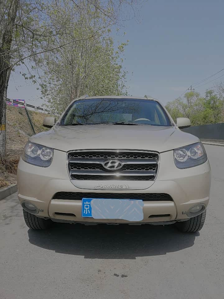 急出急出北京个人08年进口7座v6现代胜达4驱