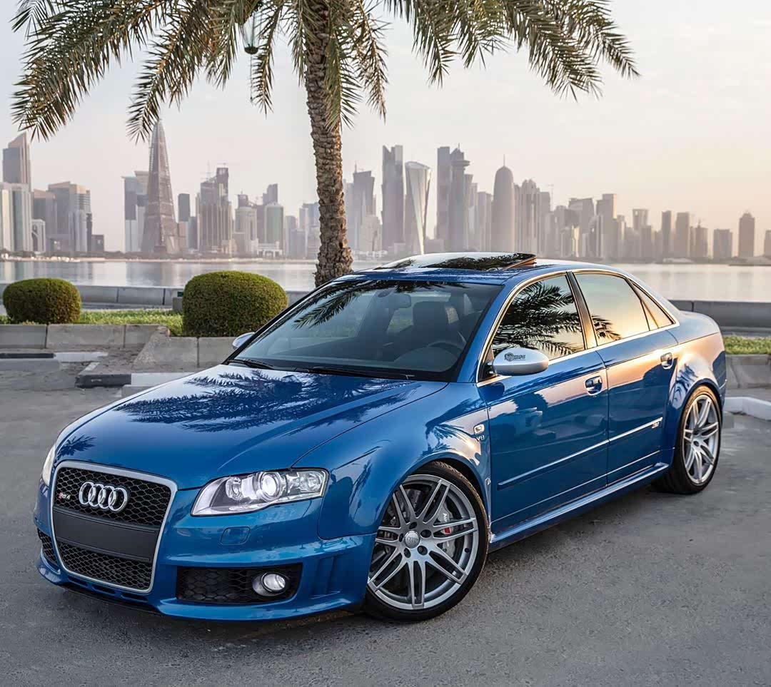 奥迪rs4三厢版,不过是过去的事情了