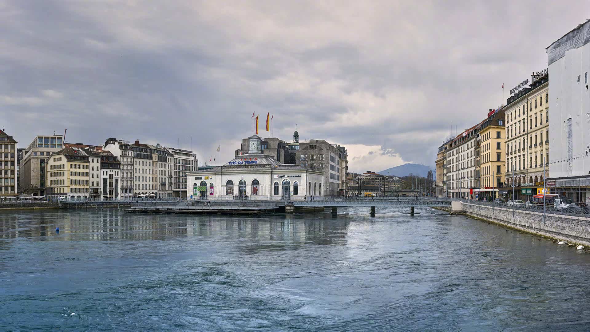 日内瓦时间城位于罗纳河中央的一个钟表展览馆