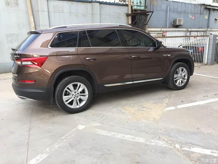 订车了檀木棕7豪优享