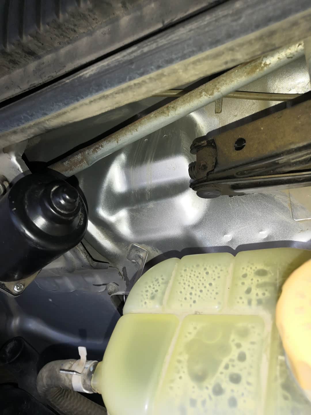 【图】五菱荣光空调外循环进气口进老鼠_五菱荣光论坛_汽车之家论坛