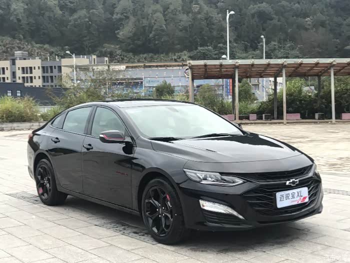 大家觉得迈锐宝xl550t白色好看还是黑色