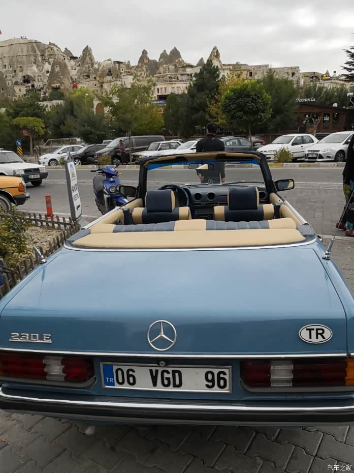 没有热气球的卡帕和街头各种车车