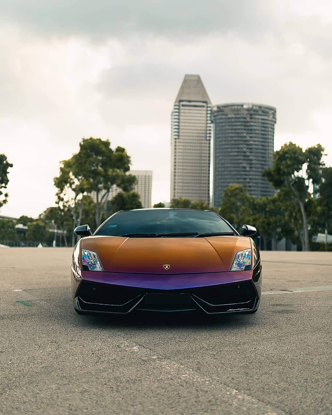 兰博基尼的渐变车身,果然妖艳
