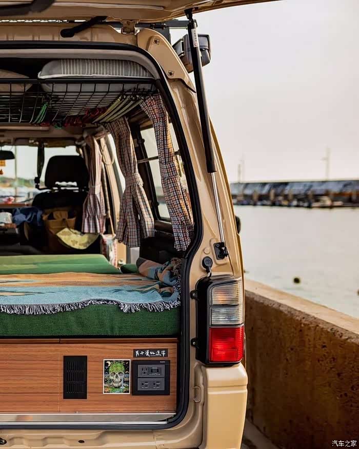 三菱得利卡改装真有气势