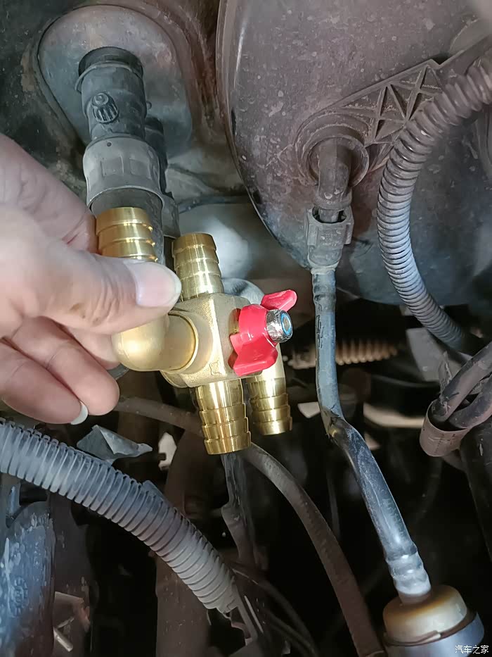 暖水箱加装4通阀