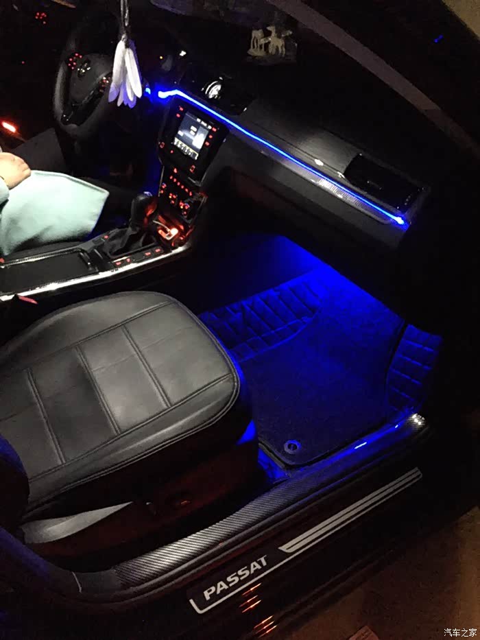 帕萨特改装氛围灯