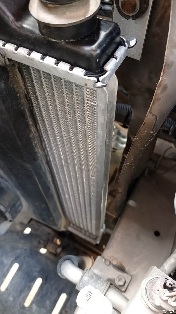 连飞20小时水箱裂了