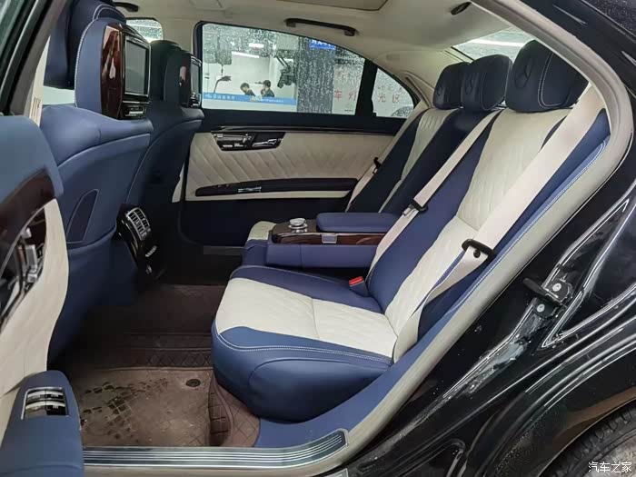 奔驰s级老款改新款内饰翻新改色改装