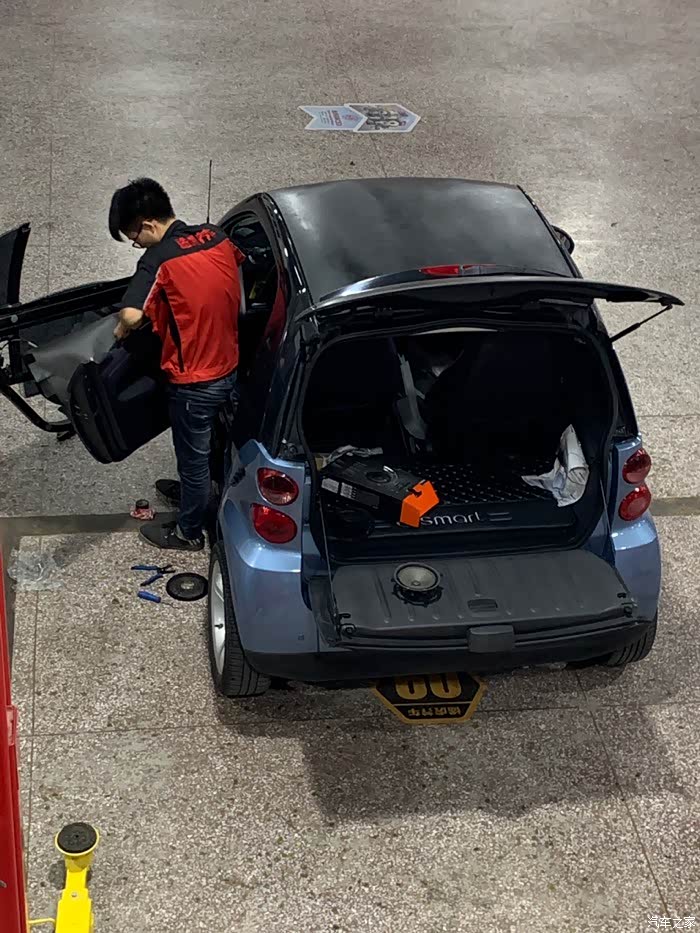 smart451小改装更换双门喇叭和后唇