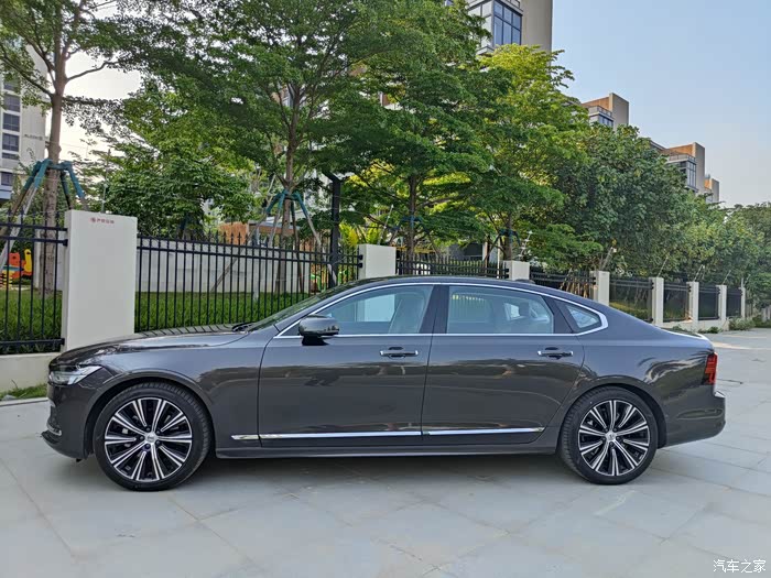 【图】b5智雅蝶贝灰米内报道_沃尔沃s90论坛_汽车之家论坛