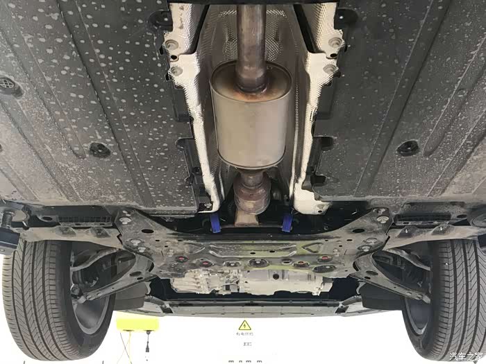 02高能时刻掀起你的裙底领克02底盘技术照片讨论多图慎入