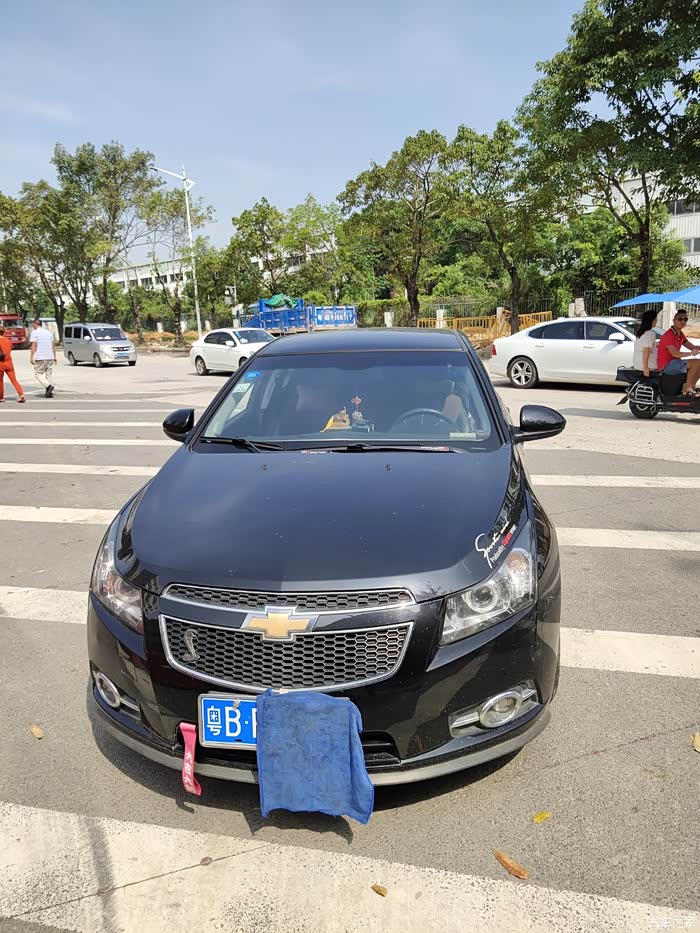 深圳粤b个人出售两台车