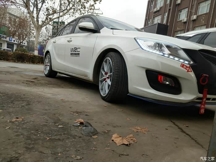 海马m6改装18轮毅!