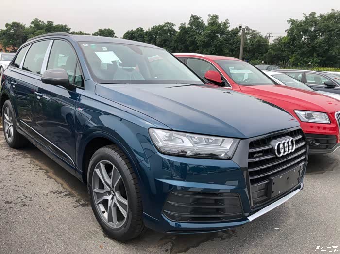 【图】请问中规q7有星际蓝这个颜色吗?_奥迪q7论坛_汽车之家论坛