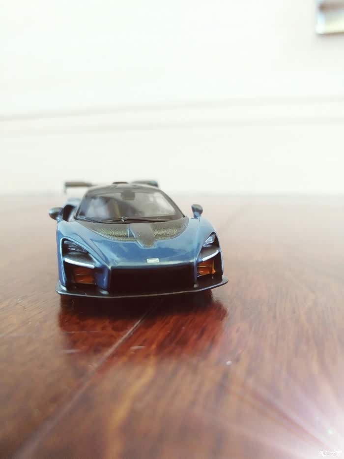 车模预告|mini gt 1:64 迈凯伦senna赛纳