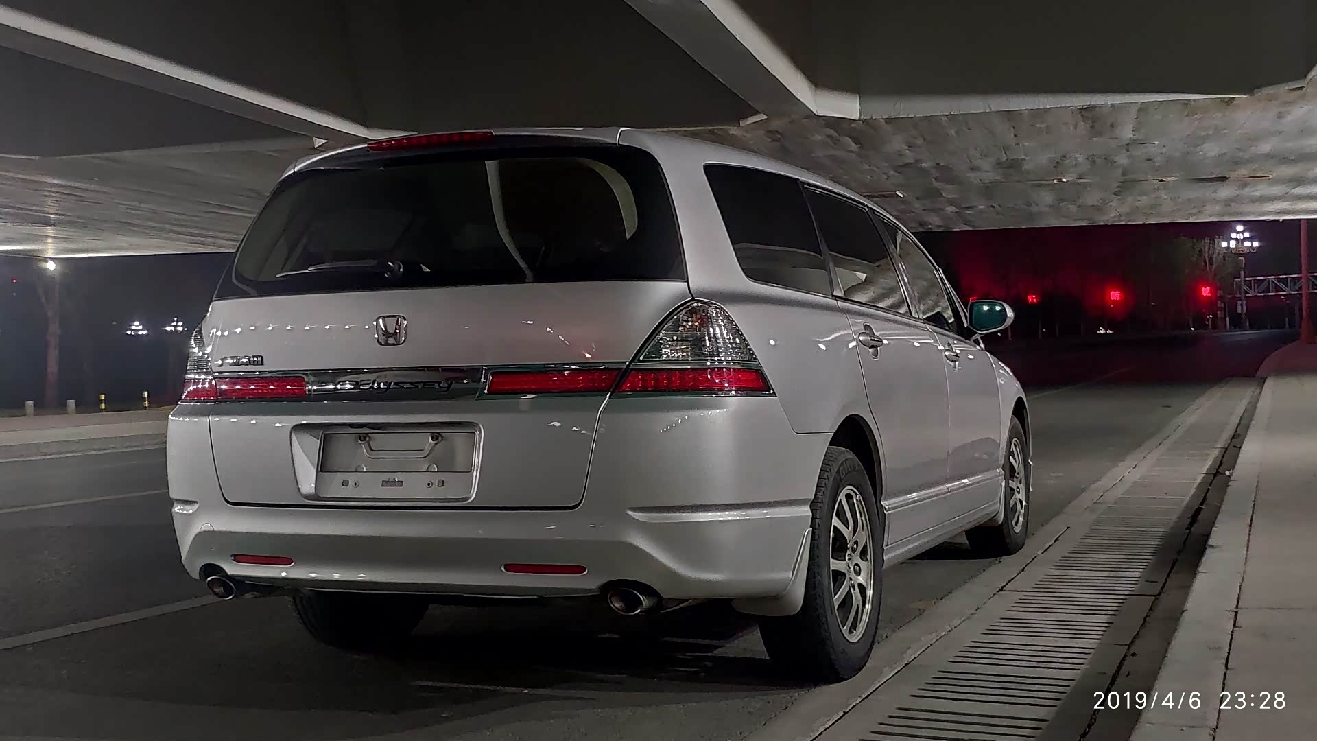 怒提08精品奥德赛rb1