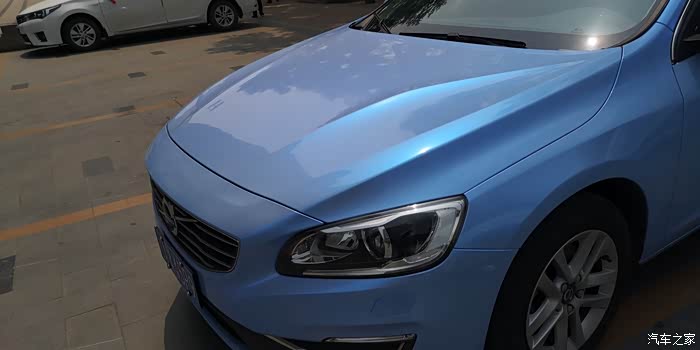 沃尔沃s60l糖果双色灰魅蓝
