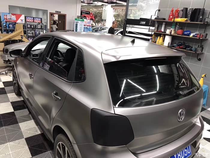 重庆大众polo电光钛灰改色膜